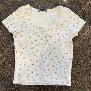 Brandy Melville floral crop tee